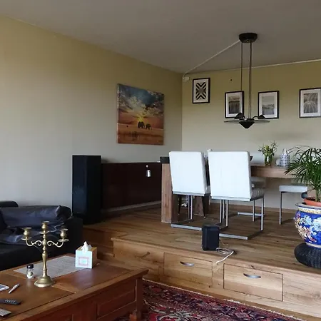 Guestroom With Wide View And Pool Near Side, 2nd Guest With Extra Bed Possible *