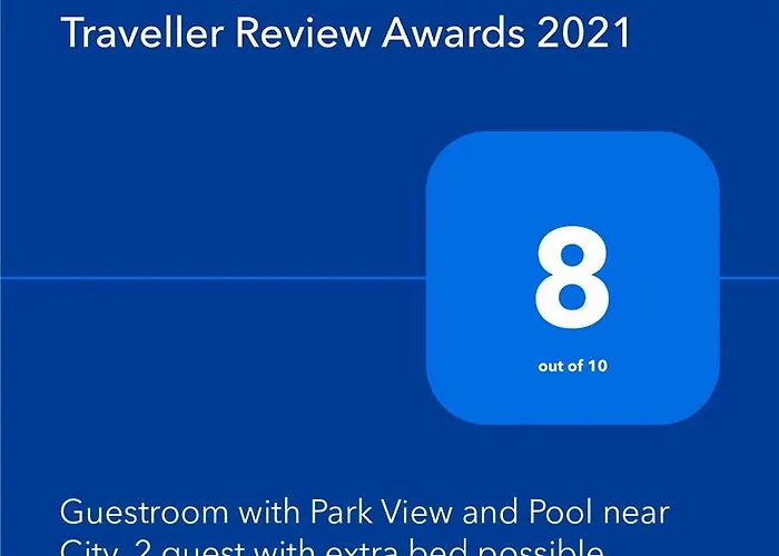 Guestroom With Wide View And Pool Near Side, 2nd Guest With Extra Bed Possible Frankfurt am Main