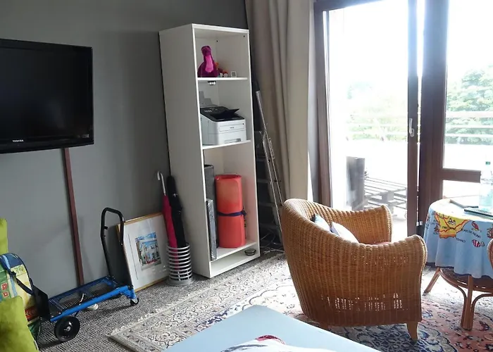 Guestroom With Wide View And Pool Near Side, 2nd Guest With Extra Bed Possible *