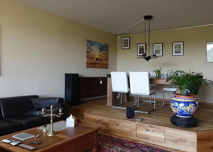 Guestroom With Wide View And Pool Near Side, 2nd Guest With Extra Bed Possible *