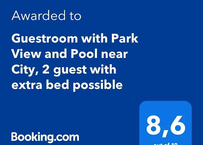 Guestroom With Wide View And Pool Near Side, 2nd Guest With Extra Bed Possible * Frankfurt am Main